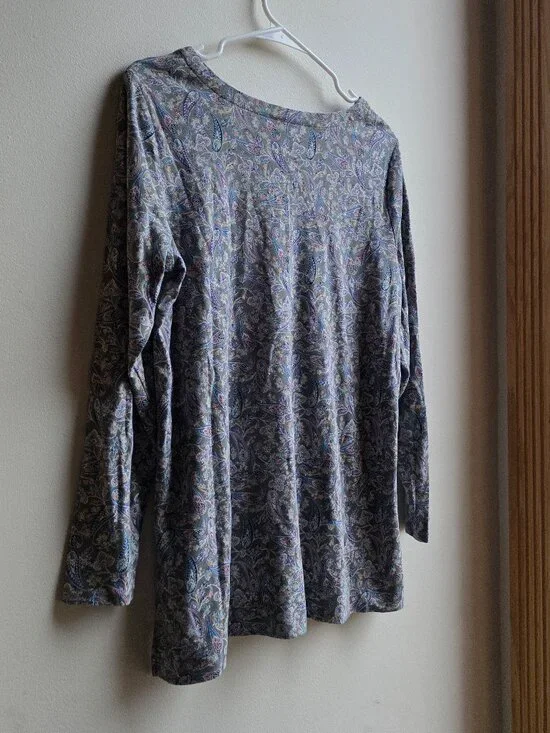J. Jill Gray/Purple Paisley V-Neck Jersey Size Medium - Picture 11 of 15
